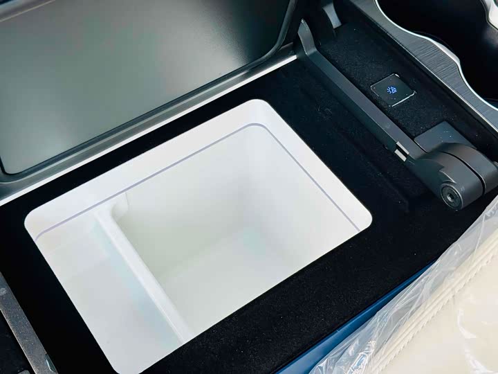 Фото 15 - Buick GL8 Hybrid