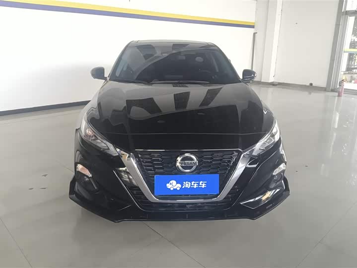 Фото 2 - Nissan Teana