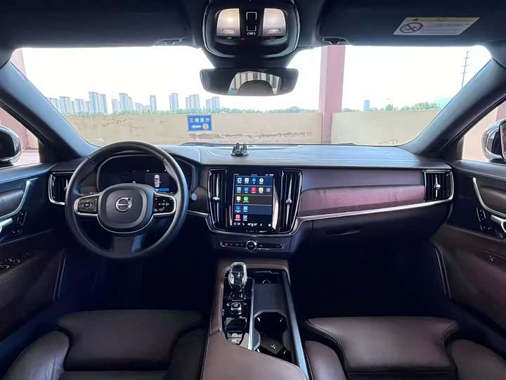 Фото 8 - Volvo S90