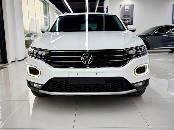Фото 2 - Volkswagen T-Roc