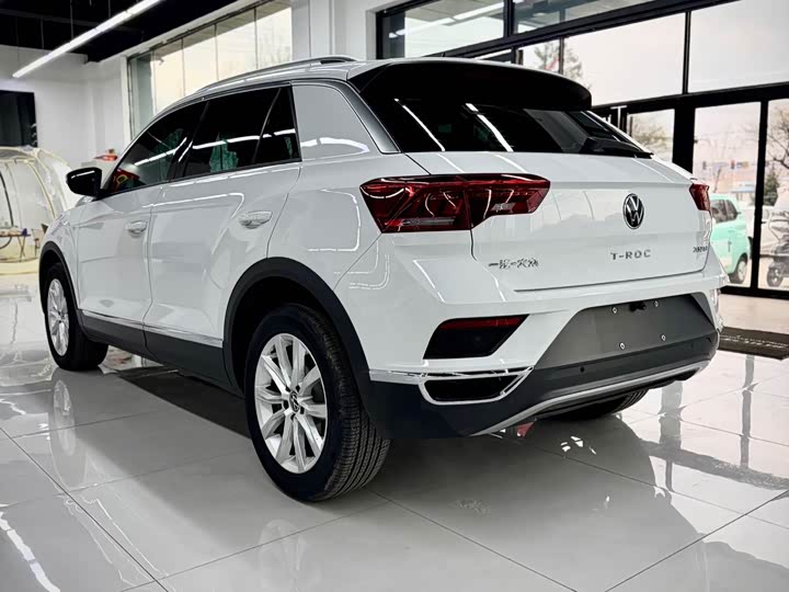 Фото 4 - Volkswagen T-Roc