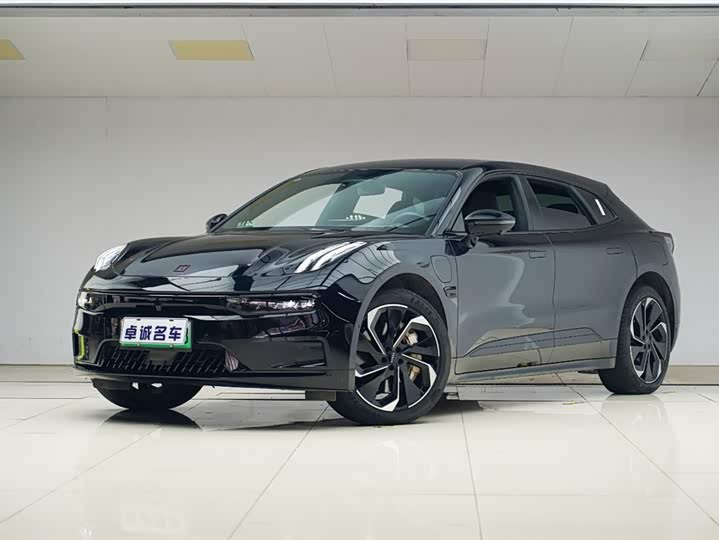 Фото 1 - Zeekr 001