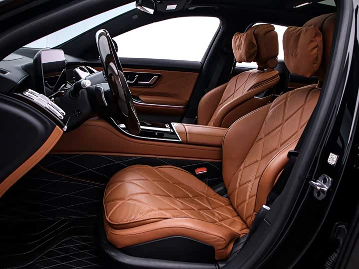 Фото 12 - Mercedes-Benz Maybach S-Class