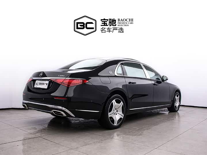 Фото 3 - Mercedes-Benz Maybach S-Class