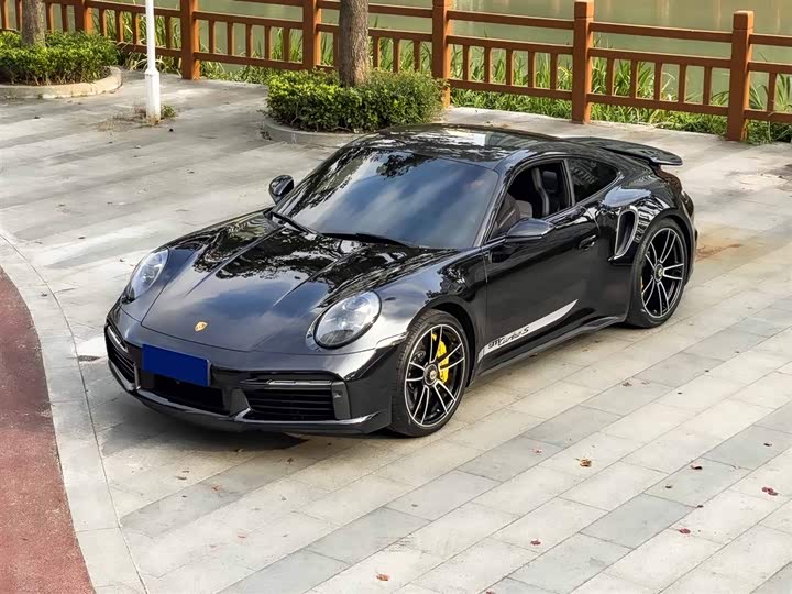 Фото 1 - Porsche 911