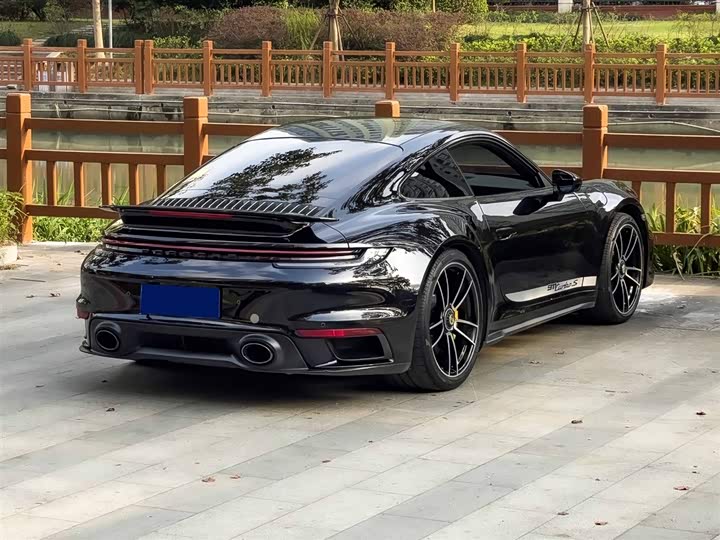 Фото 5 - Porsche 911