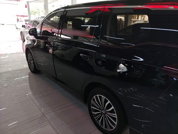 Фото 6 - GAC Trumpchi M6