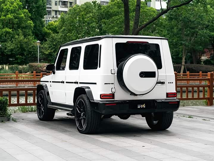 Фото 5 - Mercedes-Benz G-Class AMG