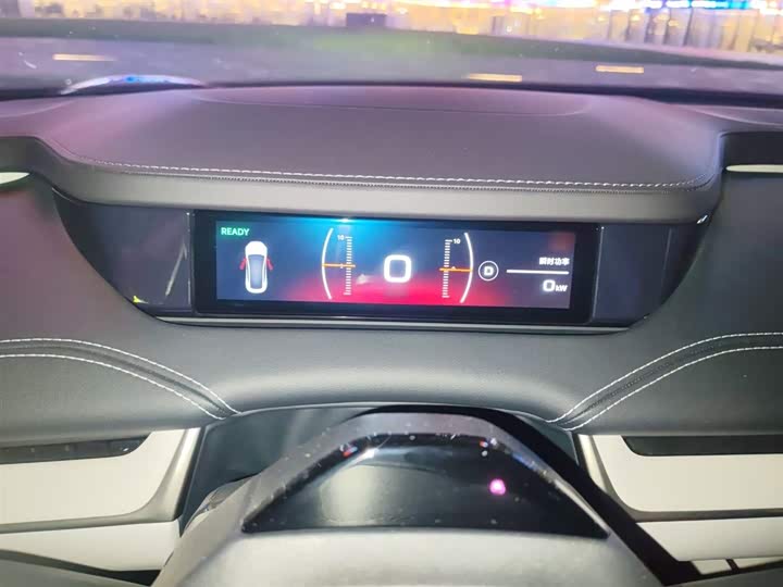 Фото 4 - Xiaomi SU7