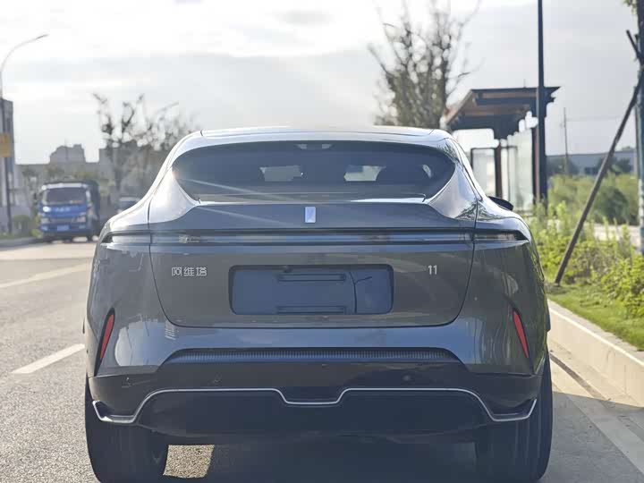 Фото 4 - Avatr 11