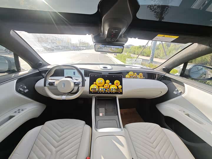 Фото 8 - Avatr 11