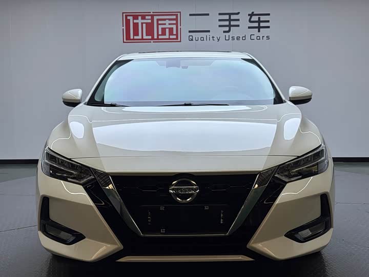 Фото 1 - Nissan Sylphy