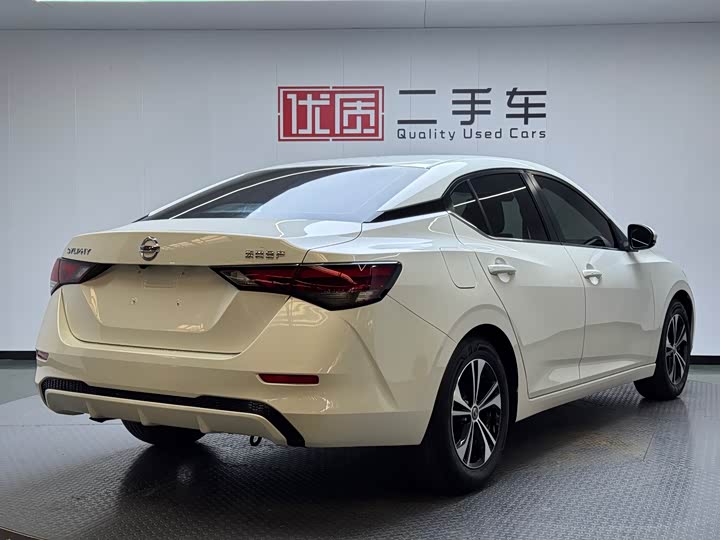 Фото 5 - Nissan Sylphy