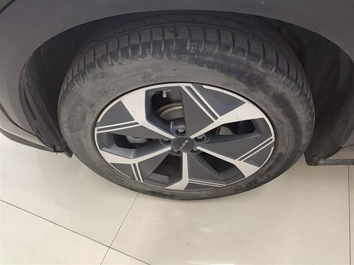 Фото 23 - GAC Aion V