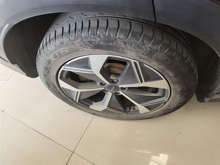 Фото 26 - GAC Aion V