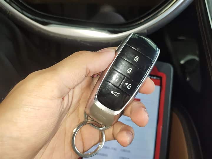 Фото 9 - GAC Aion V