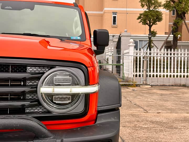 Фото 11 - Tank 300