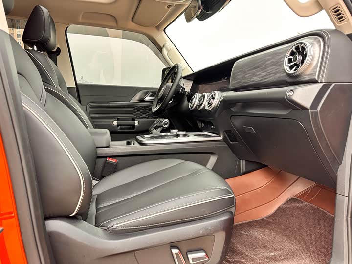 Фото 22 - Tank 300