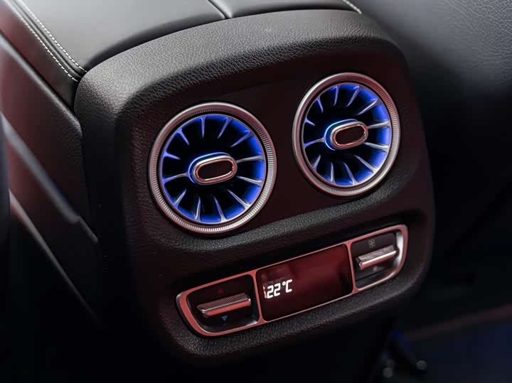 Фото 16 - Mercedes-Benz G-Class AMG