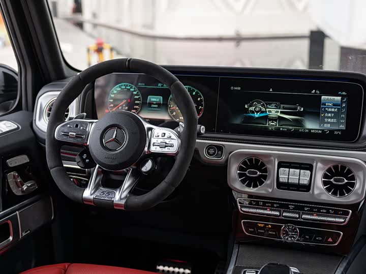 Фото 20 - Mercedes-Benz G-Class AMG