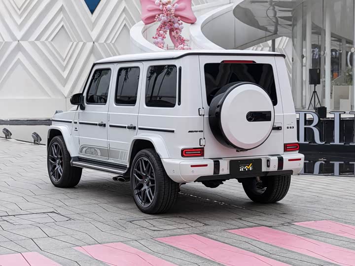 Фото 6 - Mercedes-Benz G-Class AMG