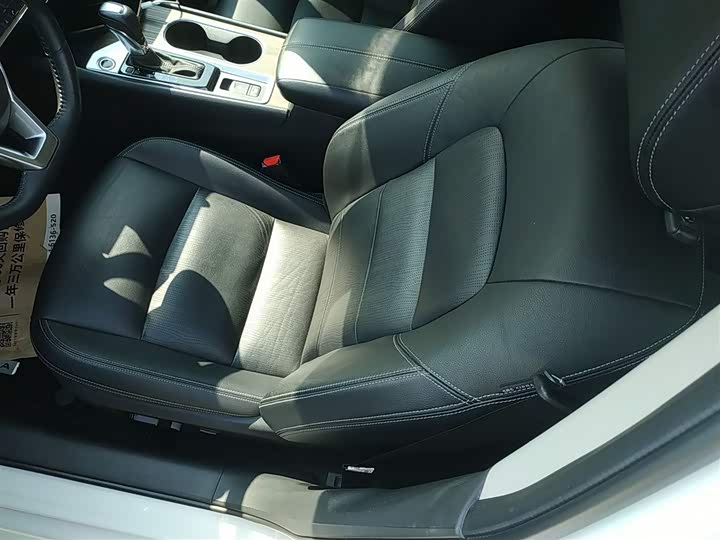 Фото 15 - Nissan Teana