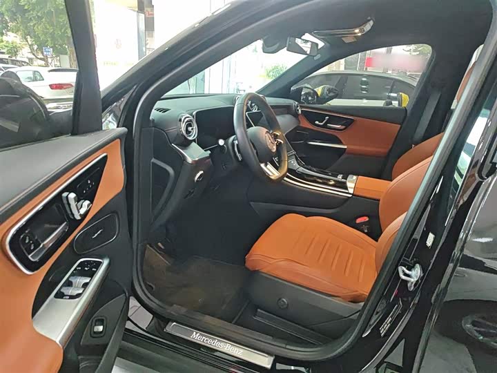 Фото 16 - Mercedes-Benz GLC-Class