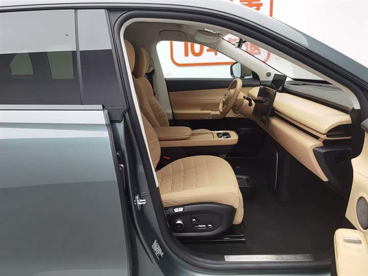 Фото 23 - Exeed Sterra ET