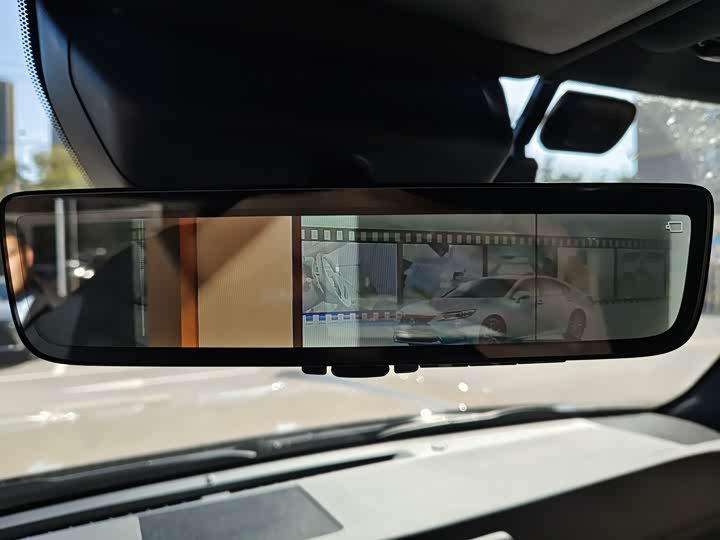 Фото 16 - Lexus GX