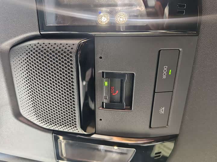 Фото 17 - Lexus GX