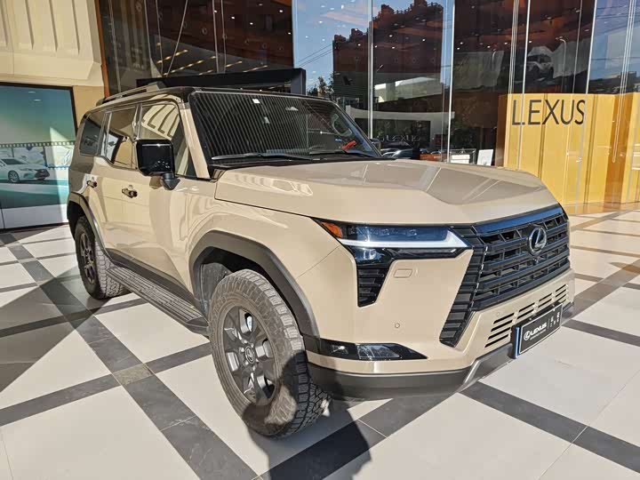 Фото 9 - Lexus GX