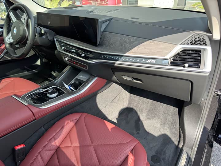 Фото 12 - BMW X5