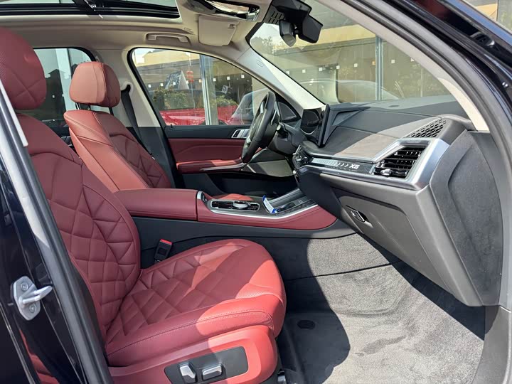 Фото 13 - BMW X5