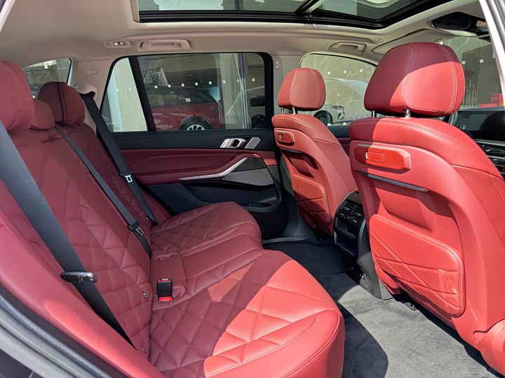 Фото 14 - BMW X5