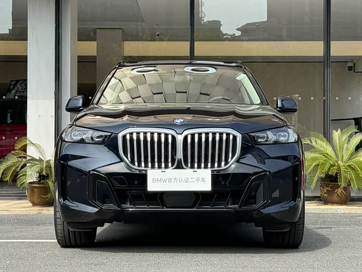 Фото 2 - BMW X5