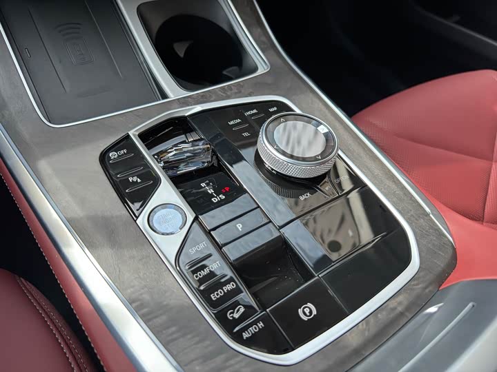 Фото 21 - BMW X5