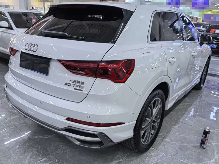 Фото 5 - Audi Q3