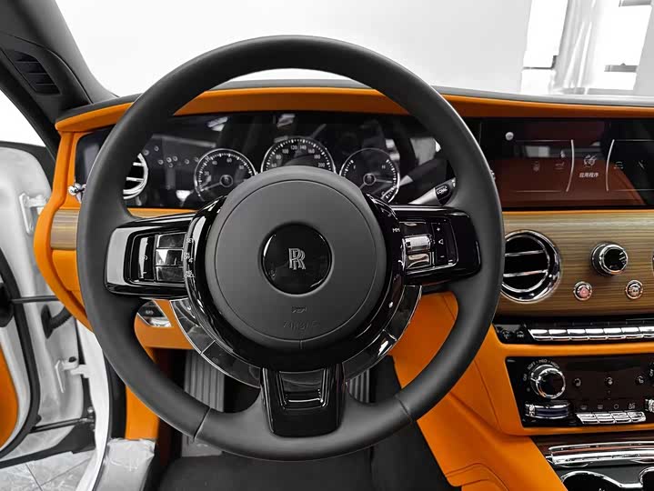 Фото 17 - Rolls-Royce Ghost