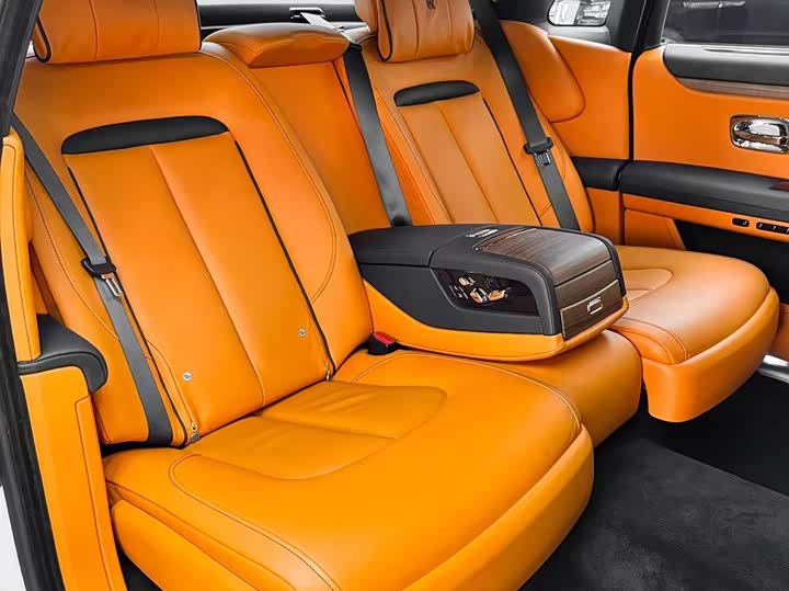 Фото 25 - Rolls-Royce Ghost