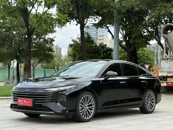 Фото 1 - Bestune B70