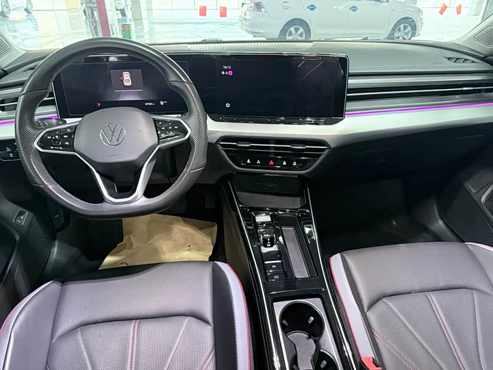 Фото 13 - Volkswagen Lamando L