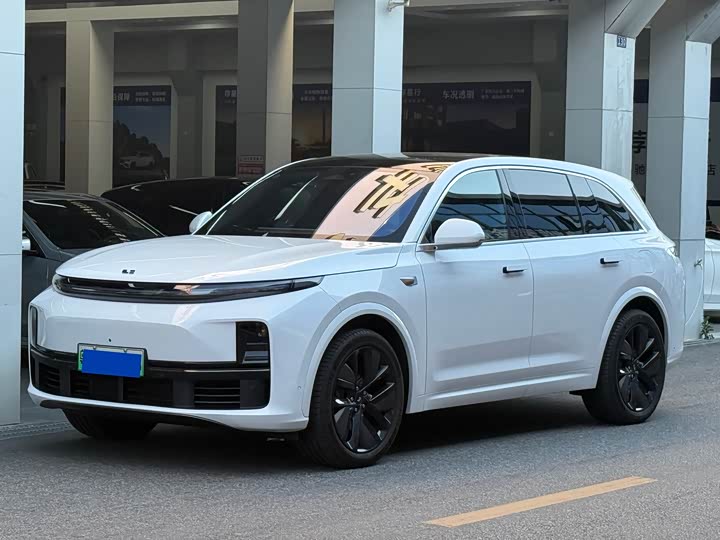 Фото 1 - LiXiang L7