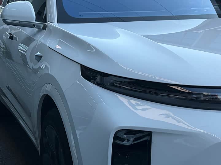 Фото 15 - LiXiang L7