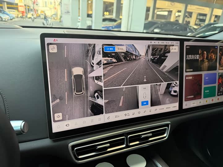 Фото 17 - LiXiang L7