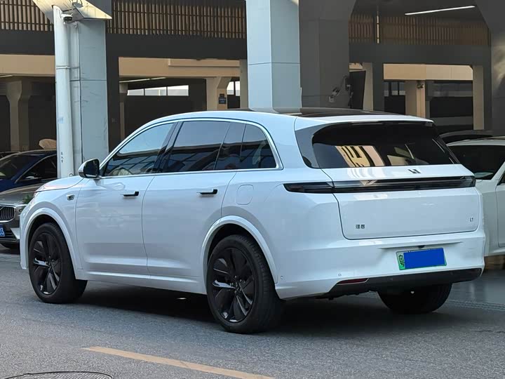 Фото 4 - LiXiang L7