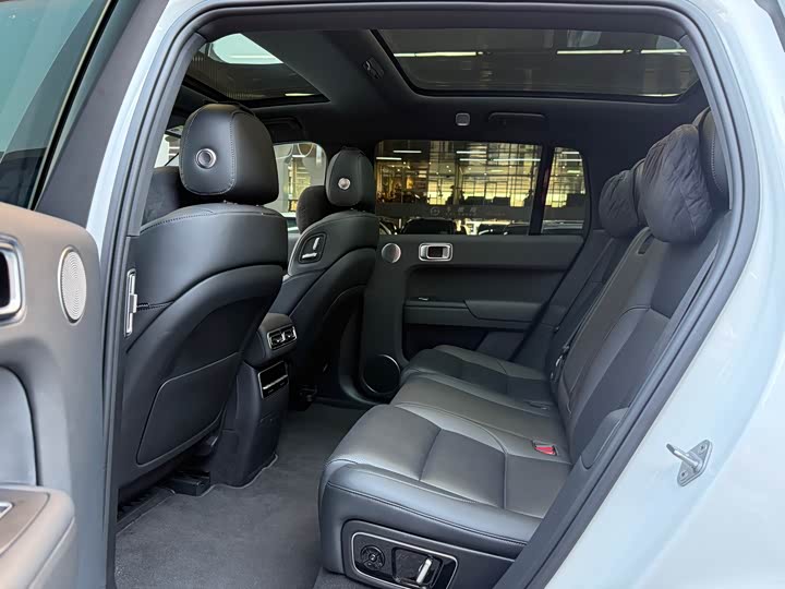 Фото 6 - LiXiang L7