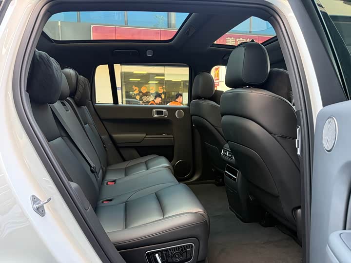 Фото 7 - LiXiang L7