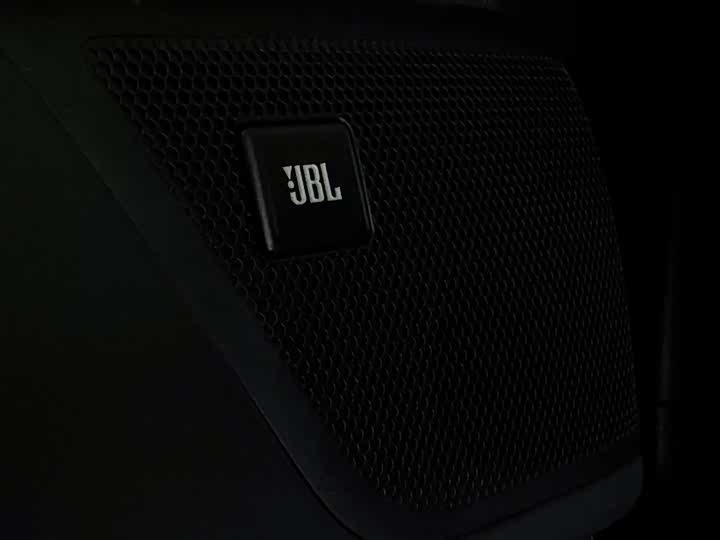 Фото 11 - Toyota Vellfire