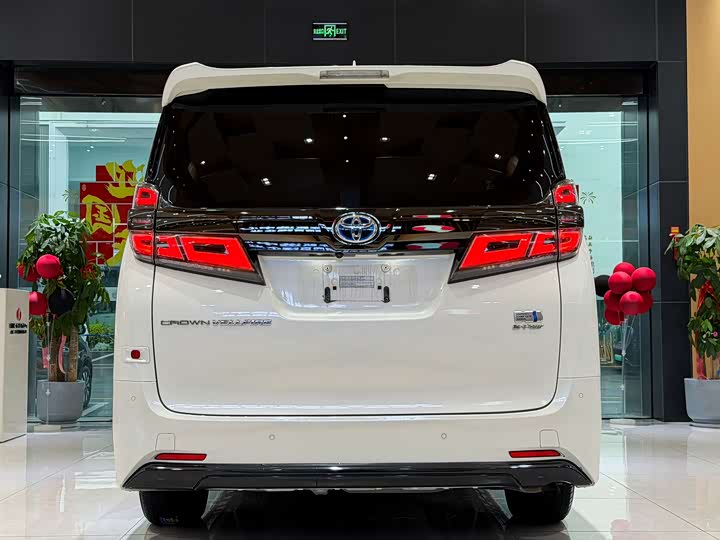 Фото 5 - Toyota Vellfire