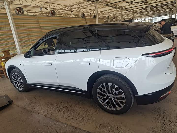 Фото 5 - Nio ES6